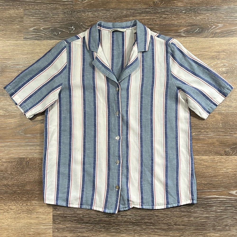 Women's Only Red White & Blue Striped Linen Cuban Collar Shortsleeved Shirt